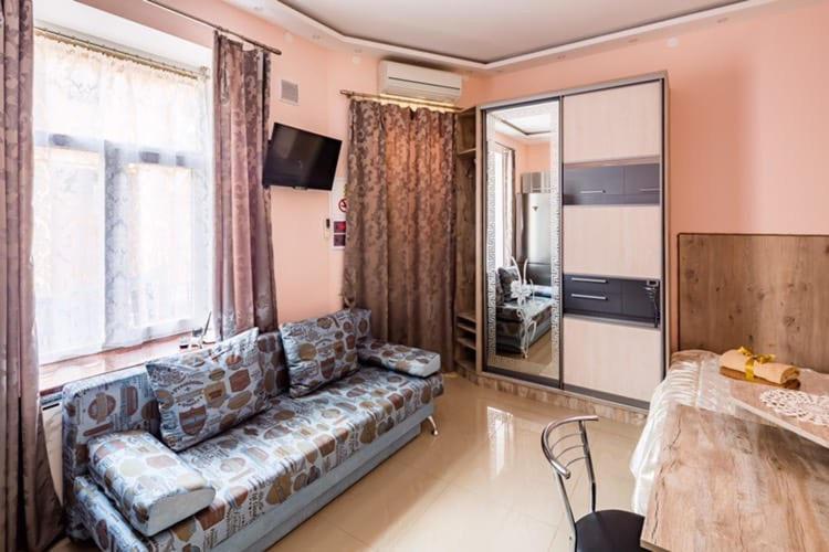 Apartment Svobody Lviv Exterior photo